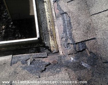 More Shingles that need replacement by Atlanta's Best Gutter Cleaners